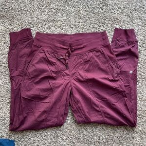 Lululemon dance studio jogger